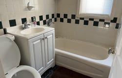 38 Hayward Avenue, Carteret, NJ 07008