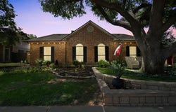 709 Normandy Drive, Euless, TX 76039