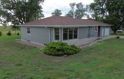 27907 435th Ave., Freeman, SD 57029