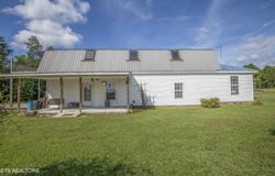 1000 Fipps Lane, Greenback, TN 37742