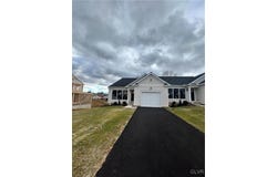 2848 Norton Avenue unit: 4, Palmer Twp, PA 18045