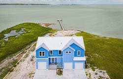 1621 Cape Velero Dr, ROCKPORT, TX 78382