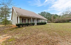 9 Albert Odom, Poplarville, MS 39470