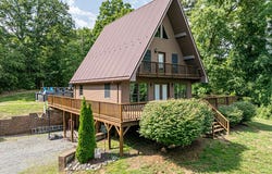19657 Jeb Stuart Highway, Abingdon, VA 24211