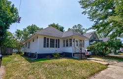 308 W 18th Street, Holland, MI 49423