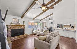 1437 W Walnut Avenue, Visalia, CA 93277