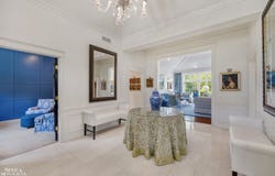 20 Windemere Place, Grosse Pointe Farms, MI 48236