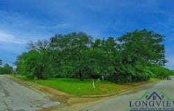 1708 S TWELFTH St, Longview, TX 75602