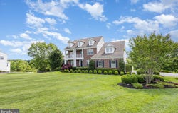 23044 CREIGHTON FARMS DRIVE, LEESBURG, VA 20175