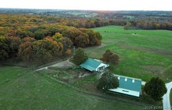 16450 Hwy YY, Versailles, MO 65084