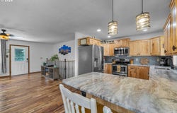 27374 BUMPY Rd, JohnDay, OR 97845