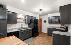 S83w27570 Beaver Trl, Mukwonago, WI 53149