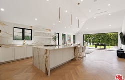 309 S Canon Dr, Beverly Hills, CA 90212