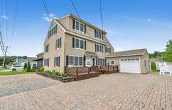 518 High Street, Hampton, NH 03842