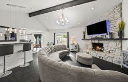 2714 W Ash Street, Rogers, AR 72758