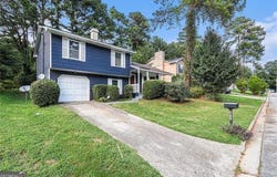 6165 Charring Cross, Lithonia, GA 30058