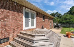 206 Arlington Circle, Sanford, NC 27330