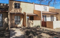 1005 Plaza Del Sol, Roswell, NM 88203