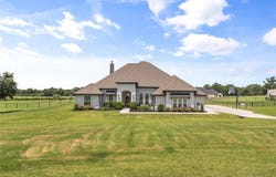 224 Gallatin Road, Weatherford, TX 76087