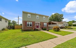 406 Jeannine St, Ironton, OH 45638