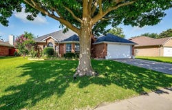 413 Jeffdale Drive, Burleson, TX 76028