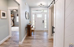 2510 SE Saturn DR, Topeka, KS 66605