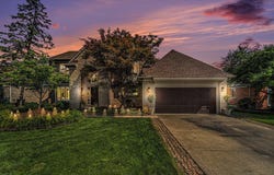 45090 Thornhill Court, Canton, MI 48188