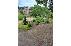 402 S 12th Street, St Joseph, MO 64501