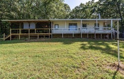 918 Barton Hill  LN, Mountainburg, AR 72946
