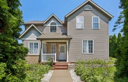 107 South Street, Baraboo, WI 53913