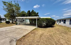810 E Norman St, Lady Lake, FL 32159