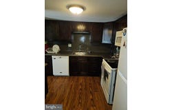 2016 BAYLESS PLACE, NORRISTOWN, PA 19403