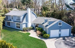 4 Terrace Court, Port Washington, NY 11050