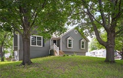 1609 NE Jade Court, Lee's Summit, MO 64086