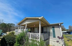 2304 GREENWOOD Cir, Jasper, AL 35501