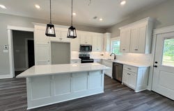 23 Mountain Grove, Greenbrier, AR 72058