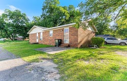 6429 Starbrook Drive, Fayetteville, NC 28304