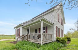 49 E 112th Street, Grant, MI 49327
