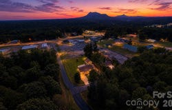 724 Hillcrest Drive, Bessemer City, NC 28016