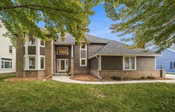 1264 Creekside Ln, Grafton, WI 53024