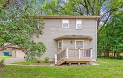 5924 Oakwood Manor NE, Fridley, MN 55432