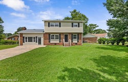 407 Thomas Drive, Jacksonville, NC 28546