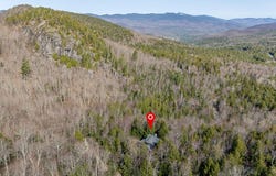 127 Round Top Lane, Keene, NY 12942