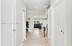 13225 NW 7th Dr, Plantation, FL 33325