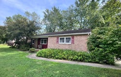 309 E Monroe, Olney, IL 62450