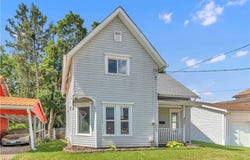 104 High Street, Lodi, OH 44254