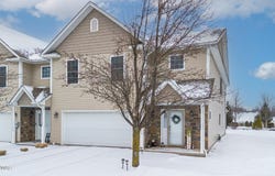 233 Shadow Wood Circle, Archbald, PA 18403