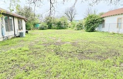 714 Sherman, San Antonio, TX 78202