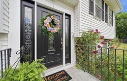2 Dobbins Drive, Woburn, MA 01801