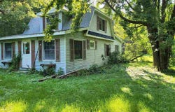 46271 Jefferson Avenue, Chesterfield Twp, MI 48047-5362